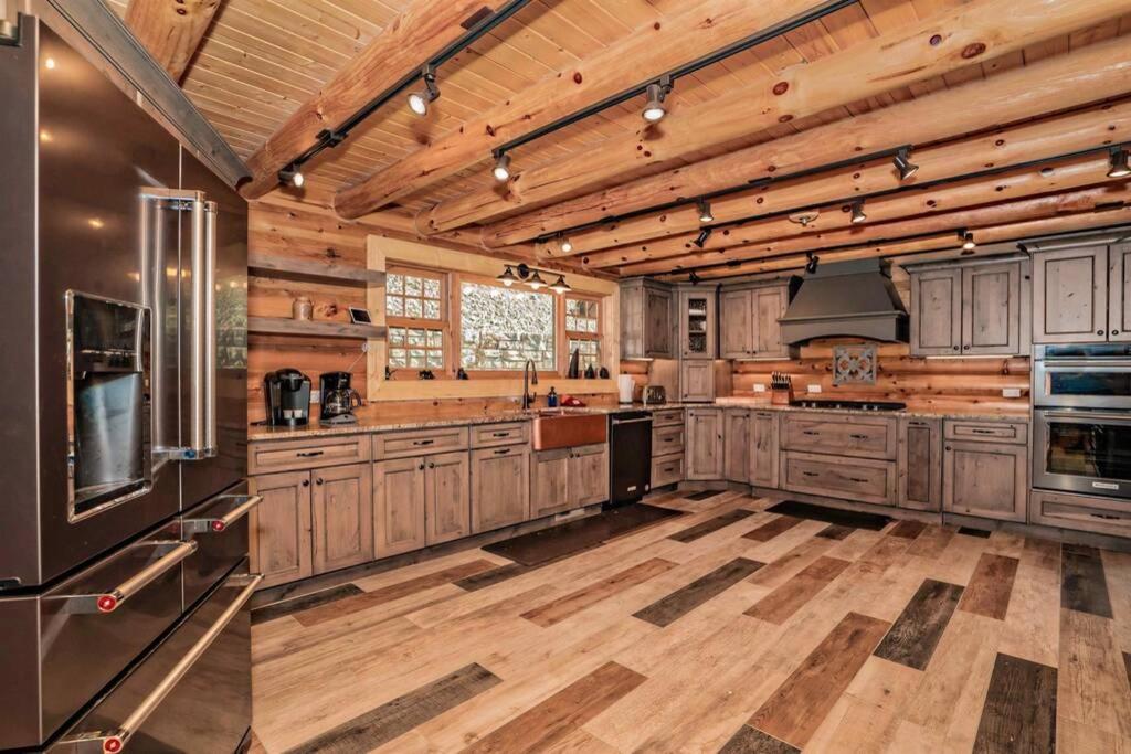 Roaring Fork Lodge جاتلينبرج المظهر الخارجي الصورة