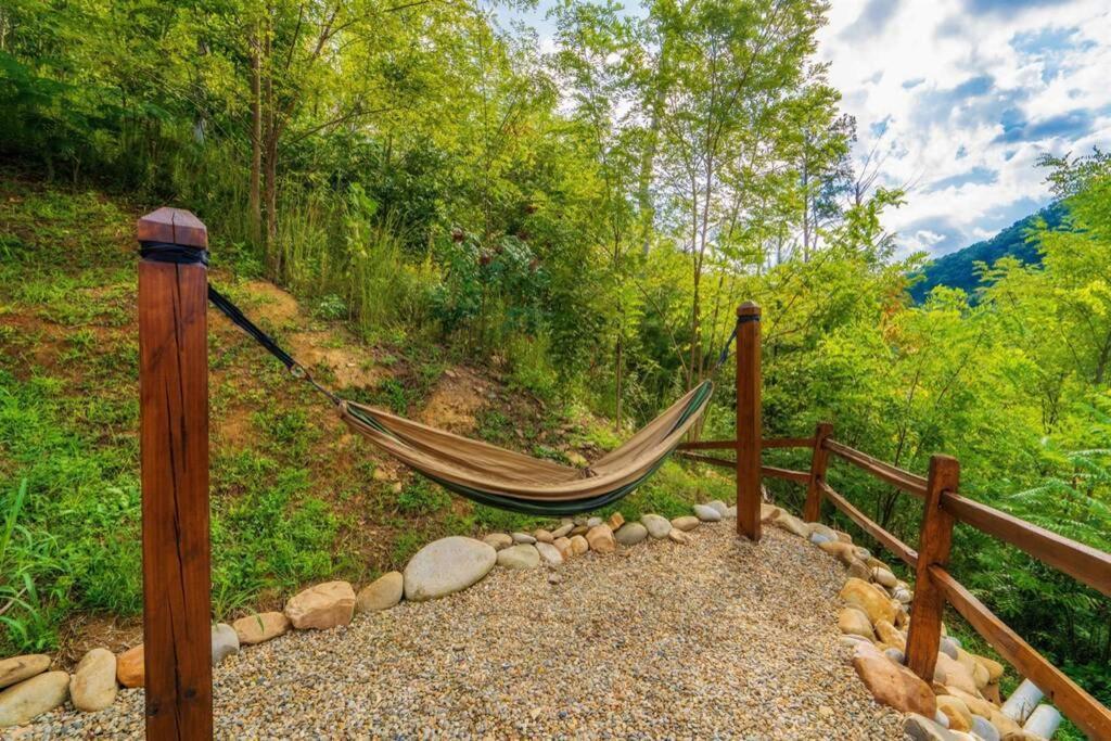 Roaring Fork Lodge جاتلينبرج المظهر الخارجي الصورة